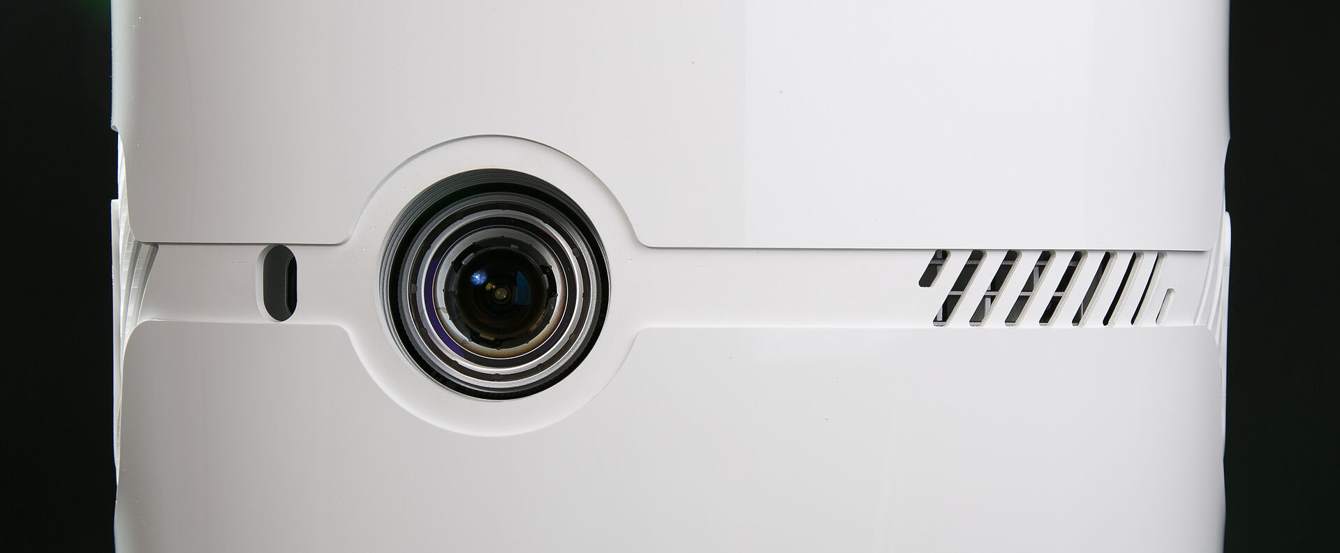 Détail de l’intégration d’une caméra dans le design industriel du dispositif médical Biomod