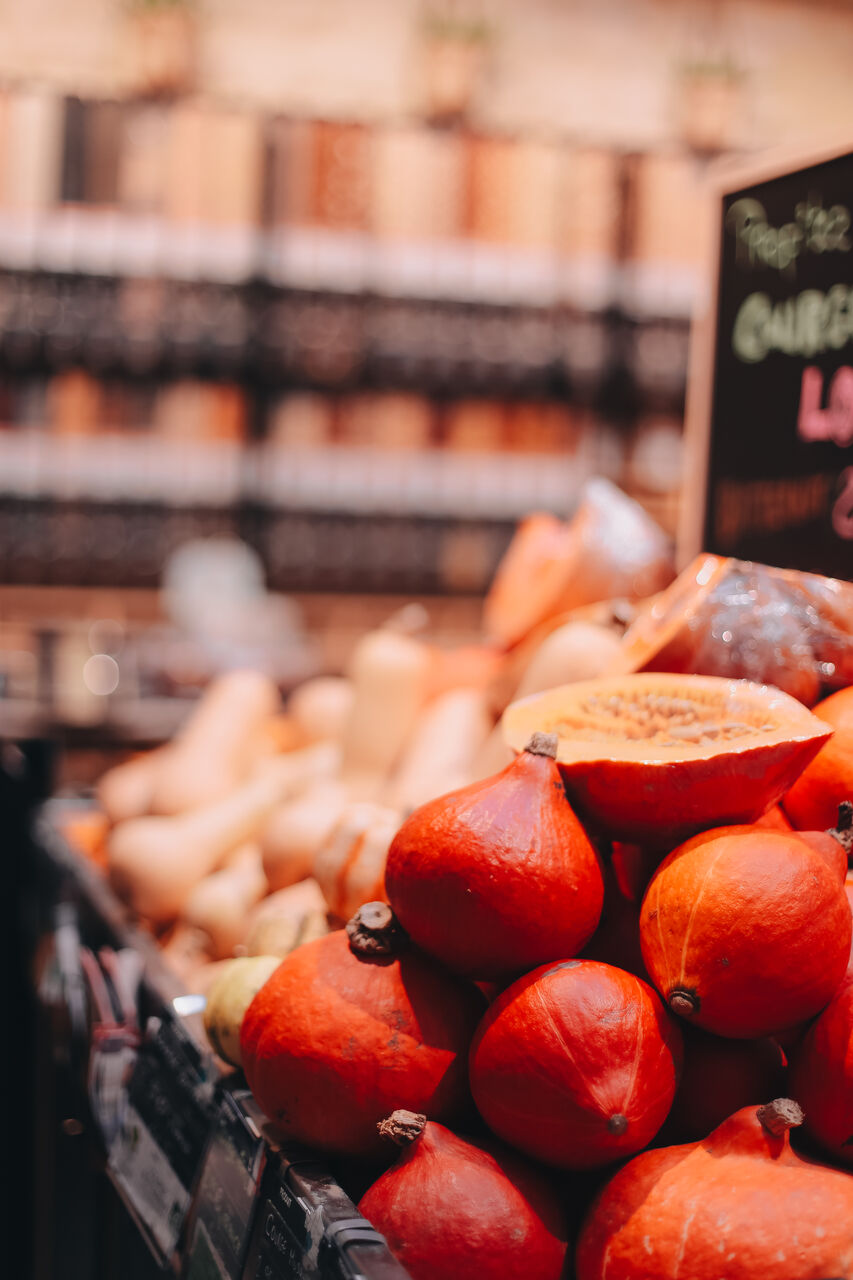 Design de marque Biocoop à Bordeaux appliqué au comptoir et à l’espace de vente