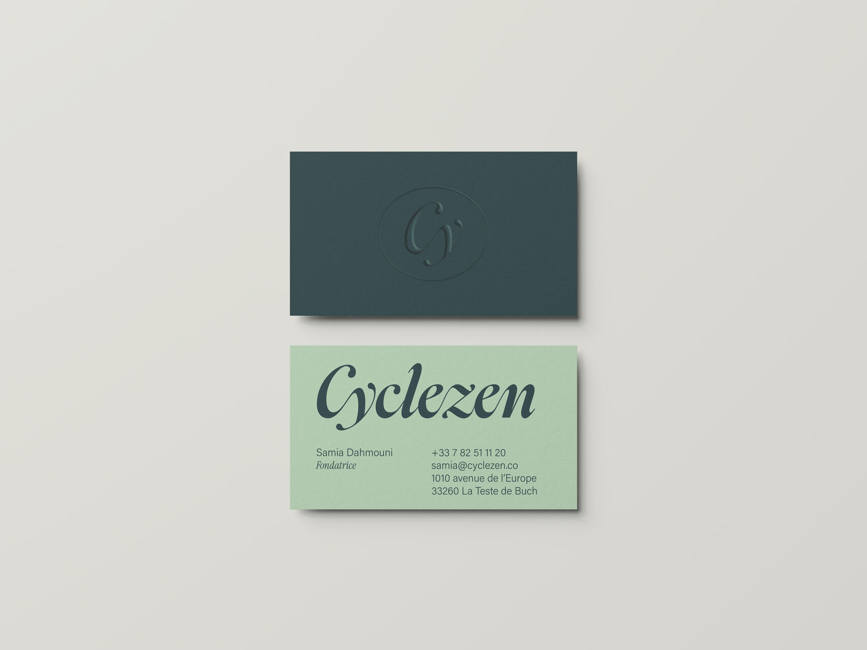 Carte de visite Cyclezen illustrant l’identité graphique développée par l’agence de design Félix et associés à Bordeaux