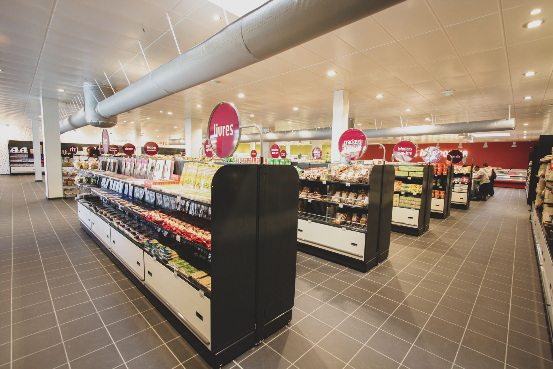 Design d'espace d'une surface commerciale (photo 8)