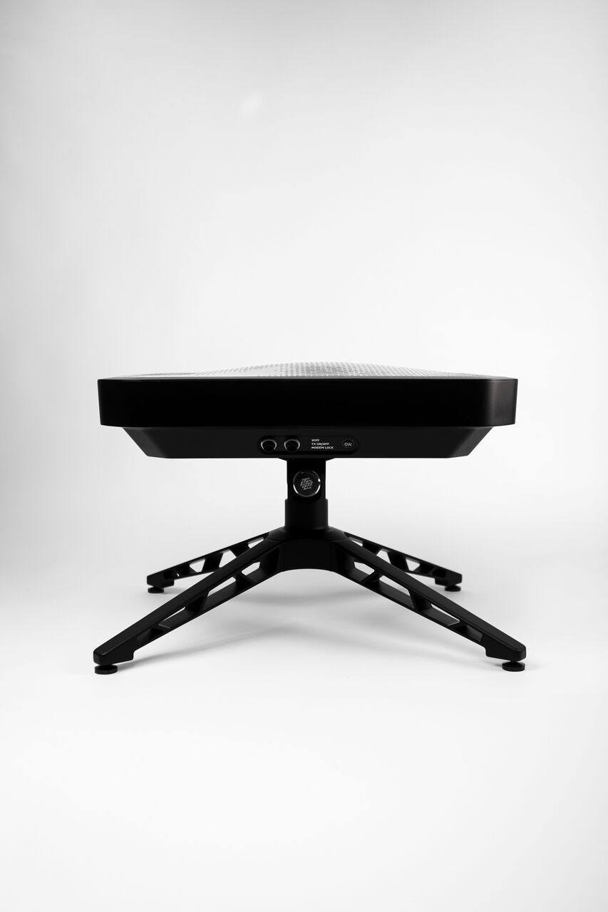 Vue de profil du design industriel d’une antenne de télécommunication Greenerwave