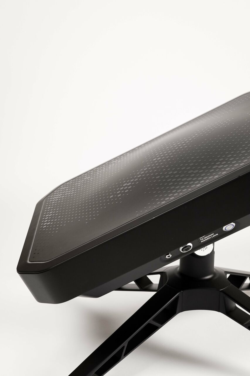 Détail de la structure et du support d’une antenne intelligente conçue par une agence de design produit