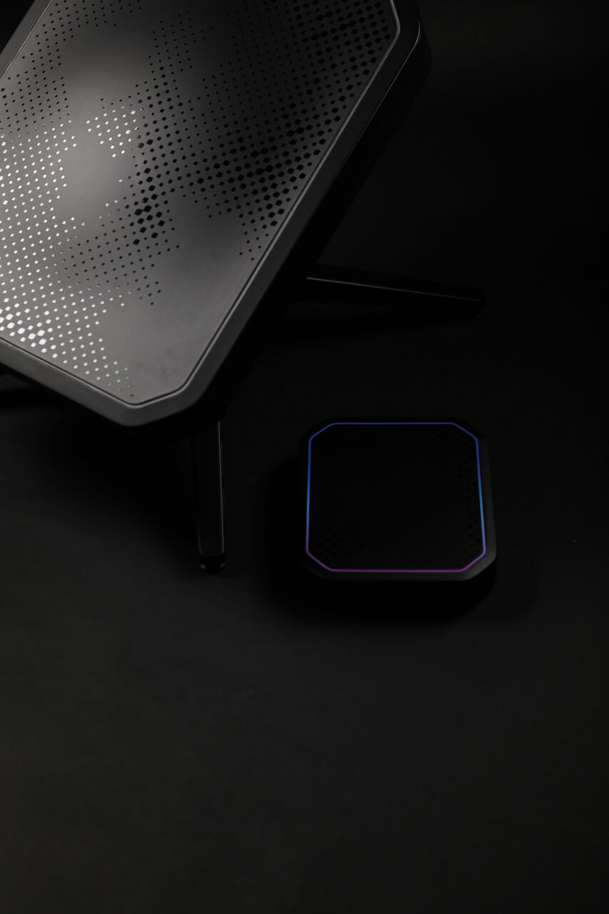 Détail de surface du design produit d’une antenne de télécommunication Greenerwave