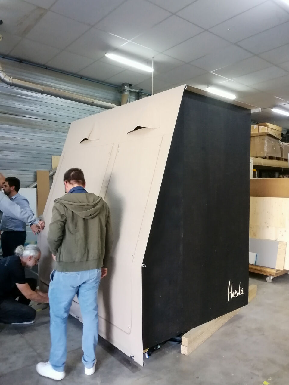 Prototypage du refuge autonome Hosta en design industriel