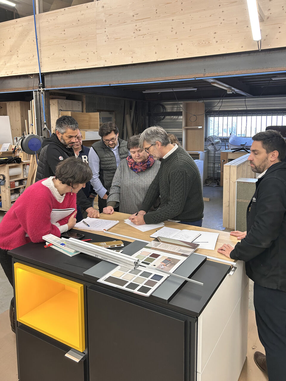 Réalisation d’un showroom expérientiel pour Legrand par Félix et associés