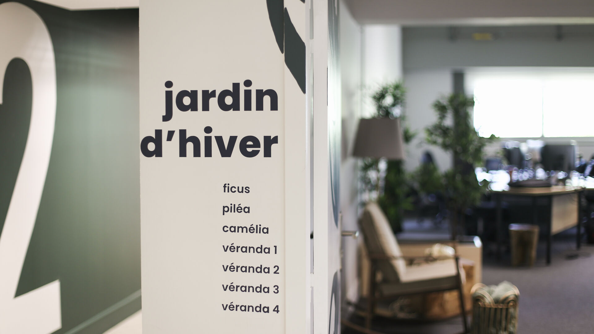 Design d’espace de travail pour Onepoint à Bordeaux, aménagement structurant et contemporain