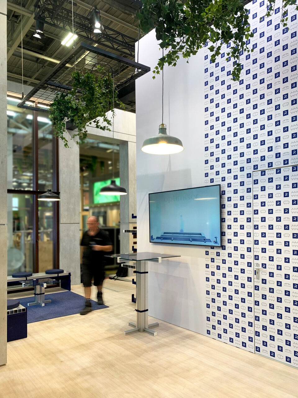 agencement_design_stand_batimat_Reynaers