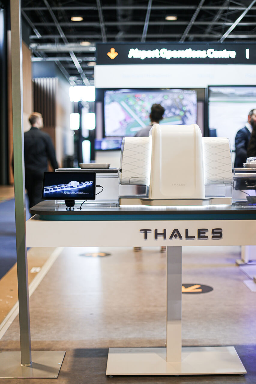 design_industriel_maquette_Helixview_Thales