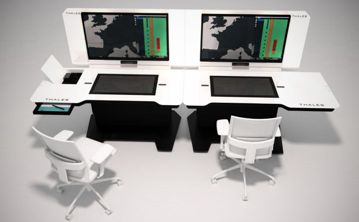 Design de console de travail pour contrôleur aérien (photo 2)