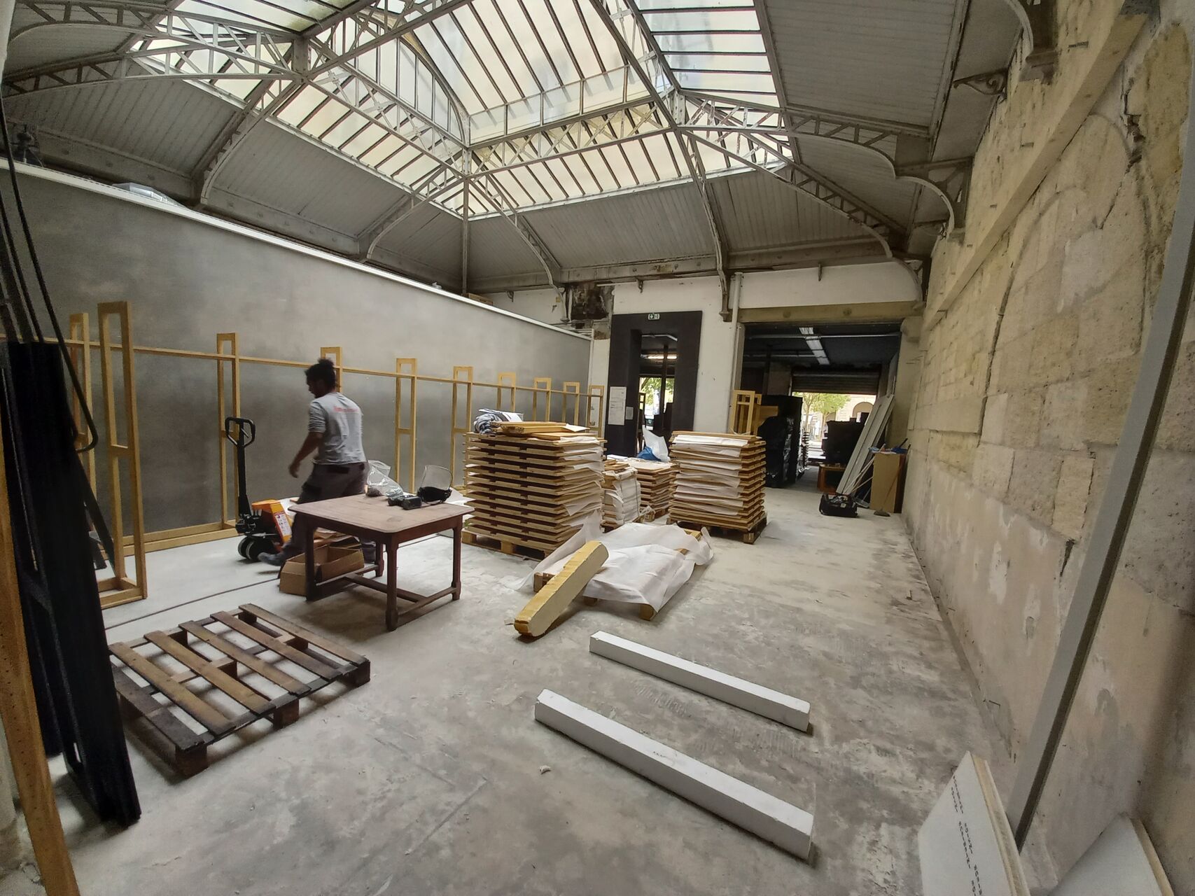 Suivi de chantier design d'espace commercial félix et associés Bordeaux 
