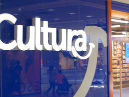 Façades des magasins Cultura