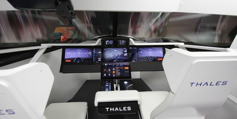 Avionics 2020 / Thales