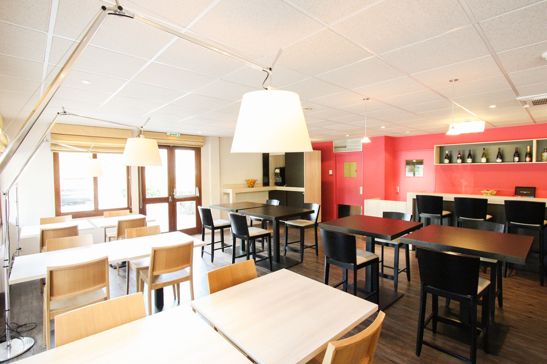 amenagement_restaurant_Kyriad_Tours